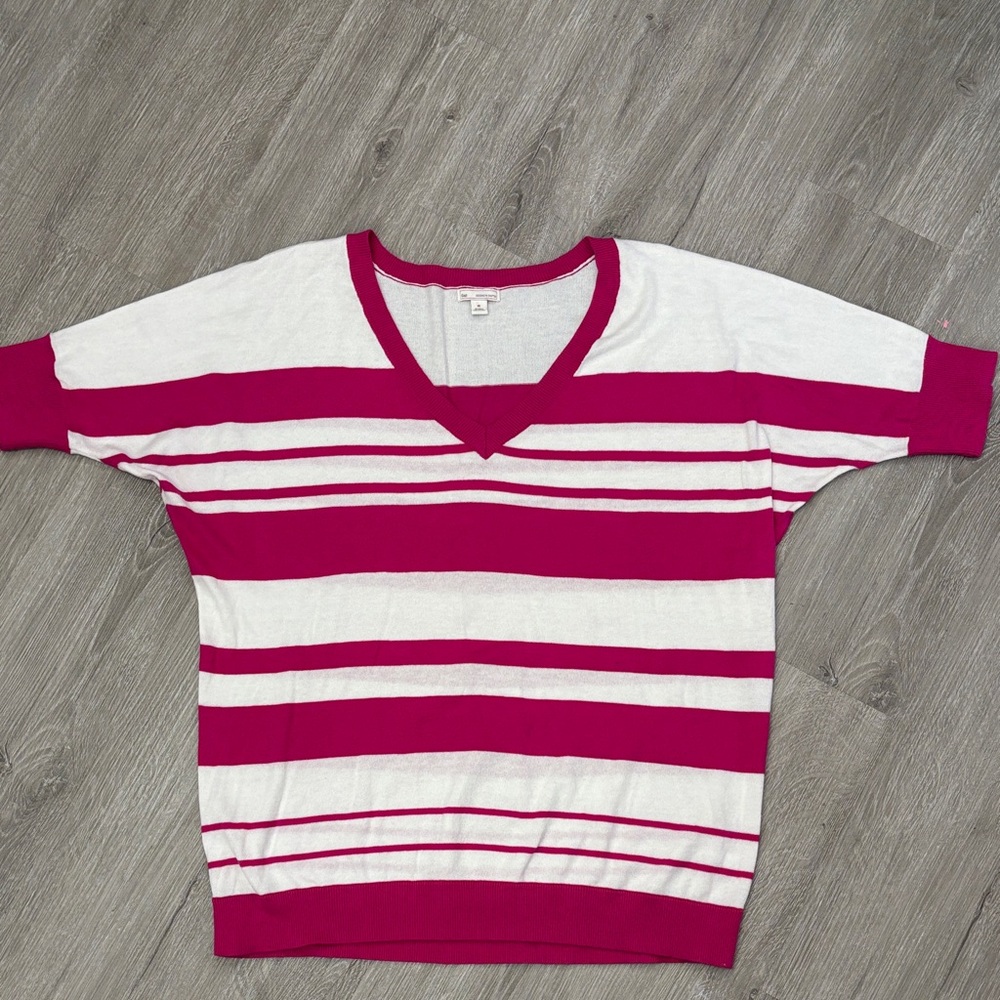 GAP Women's Pink and White Short Sleeve Sweater, Size Medium